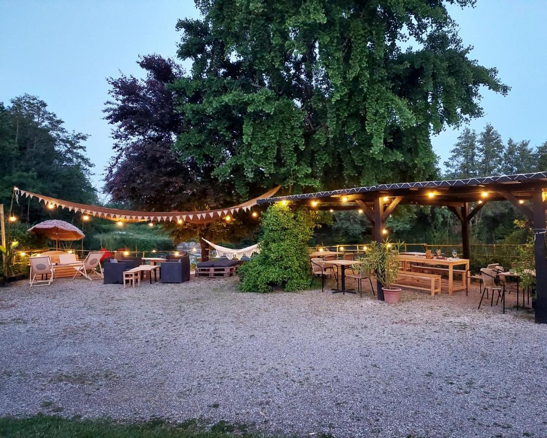 Moulin De Monpoisson Bed and Breakfast Le Puy Εξωτερικό φωτογραφία