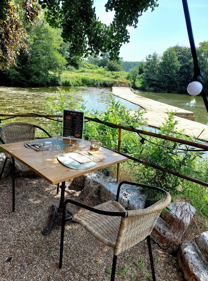 Moulin De Monpoisson Bed and Breakfast Le Puy Εξωτερικό φωτογραφία