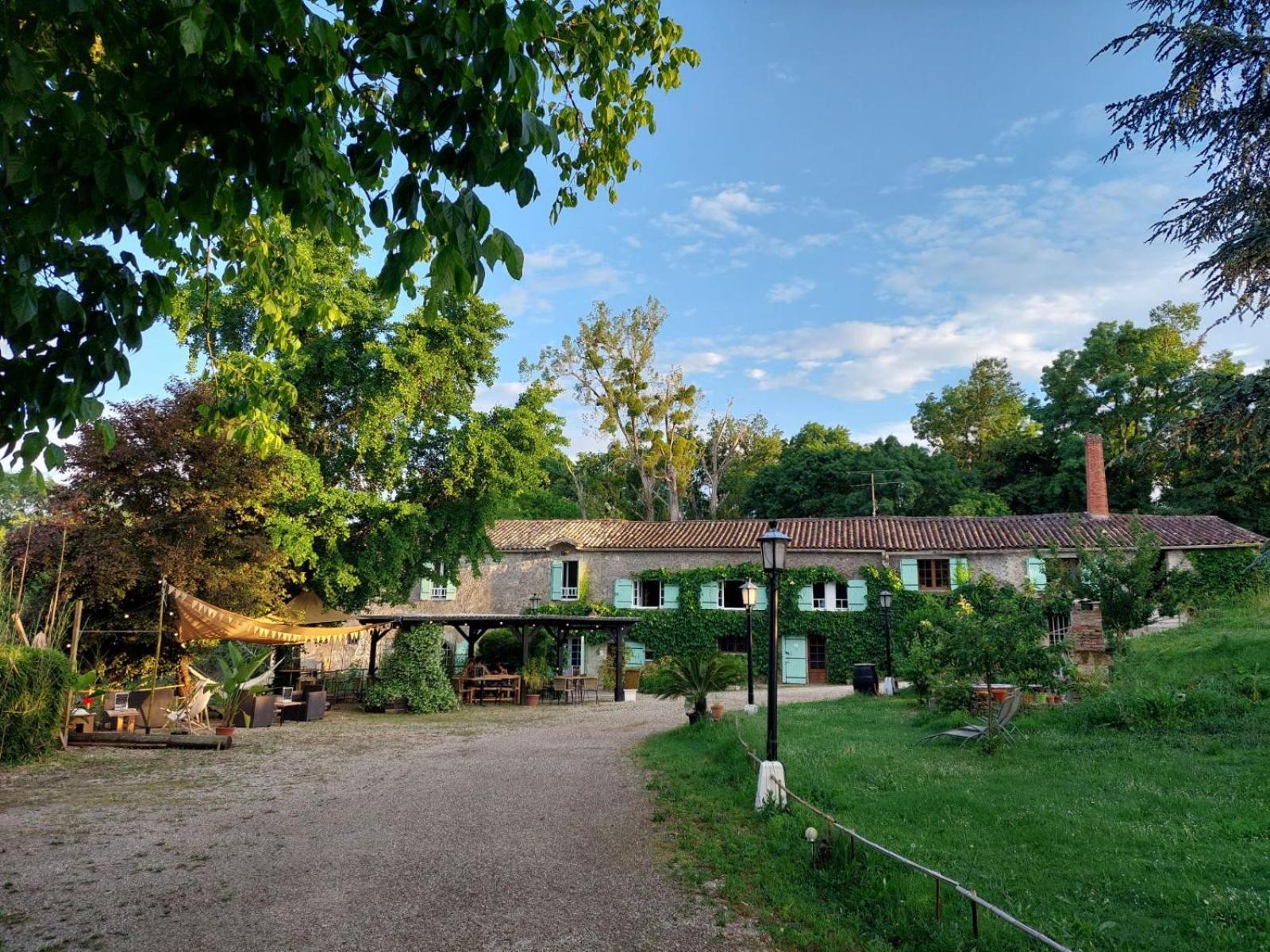 Moulin De Monpoisson Bed and Breakfast Le Puy Εξωτερικό φωτογραφία